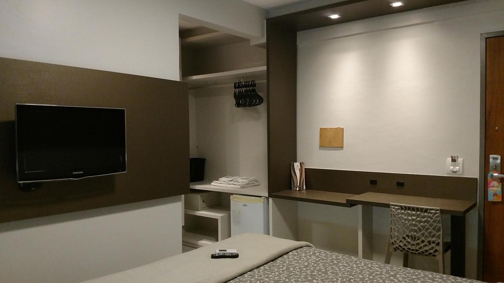 Palmas Executivo Hotel 3*